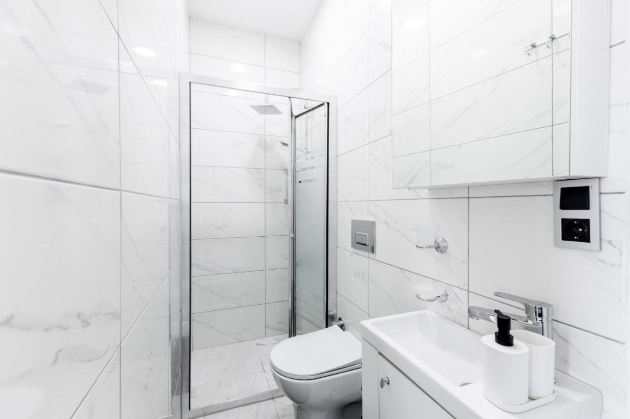 Modern Flat 5 Min To Galata Tower In Istiklal Ave * Istanboel