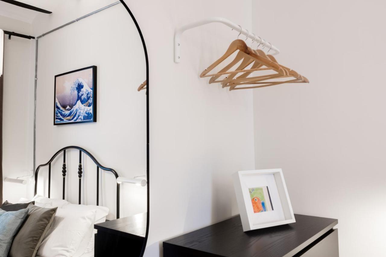 Modern Flat 5 Min To Galata Tower In Istiklal Ave Istanboel
